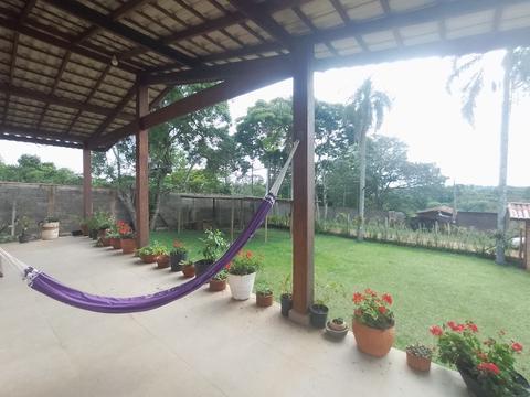 Chácara à venda em Ibiúna, Centro, com 4 quartos, com 2000 m², Condomínio Le Village